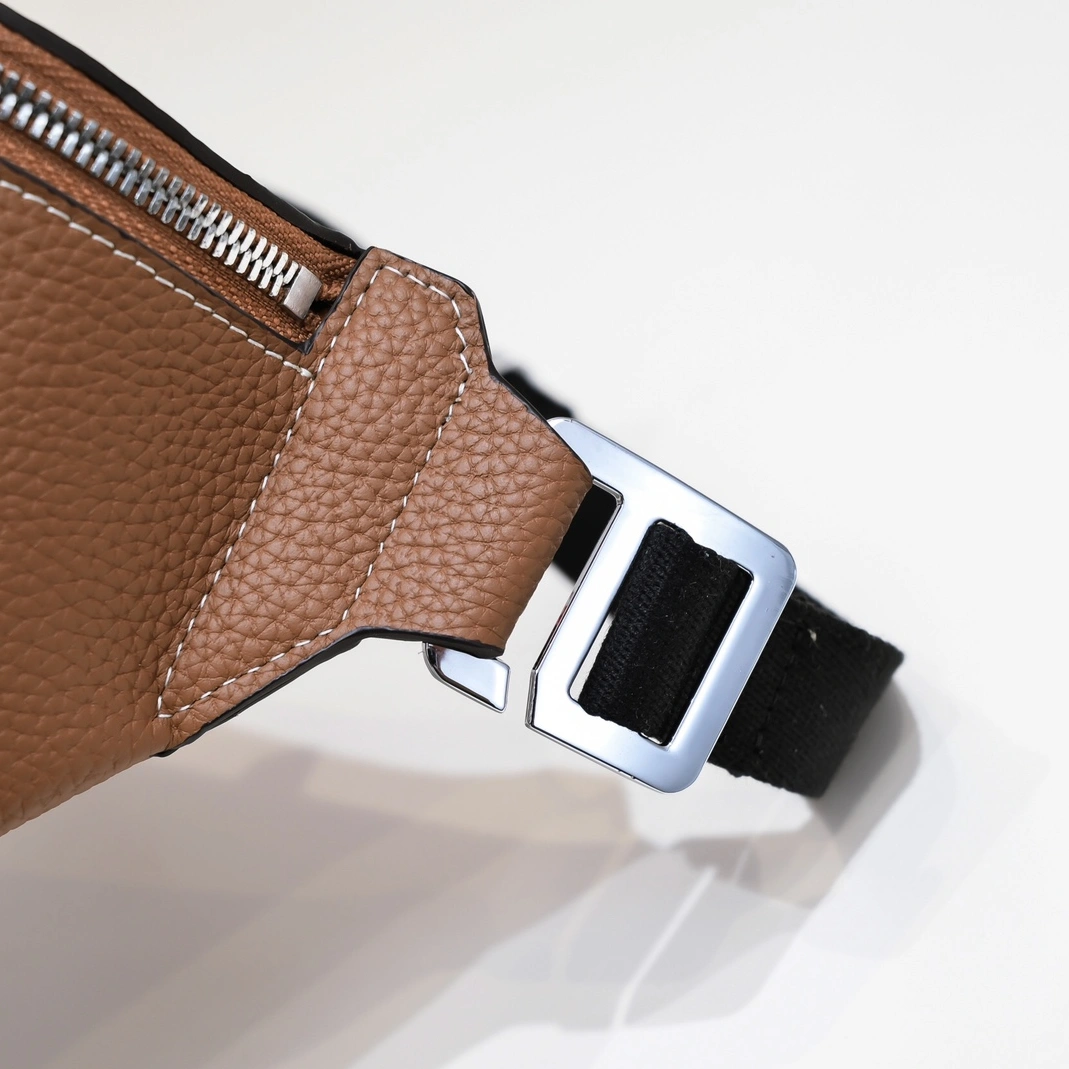 Hermes AAA Quality Belt Bags For Men GoodFit 9235 - Image 4