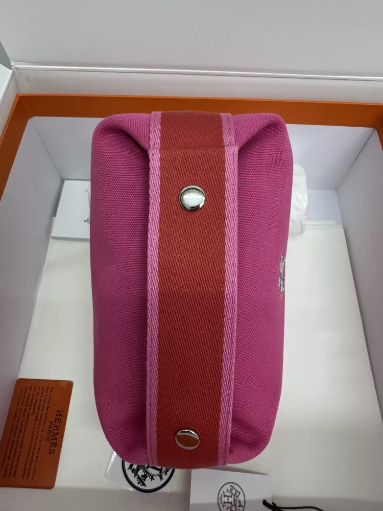 Hermes AAA Quality Handbags For Women Breathable 185 - Image 4