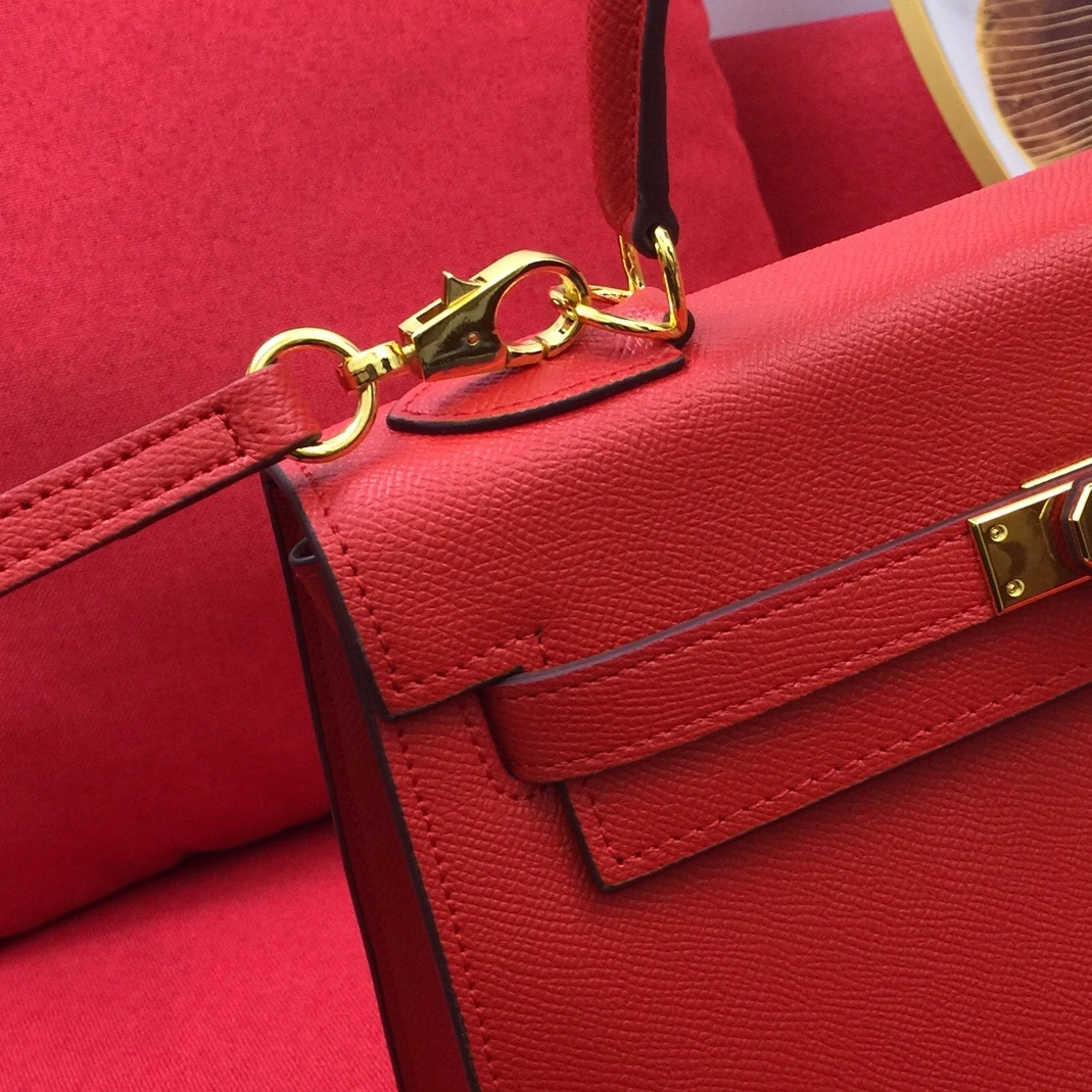 Hermes AAA Quality Handbags For Women Fashionable 4028 - Image 3