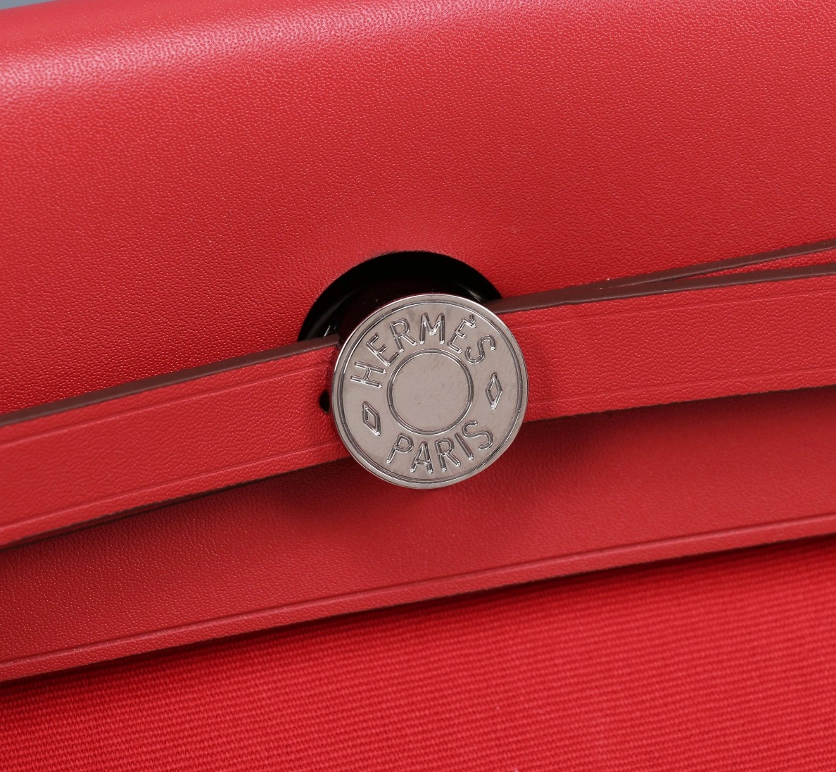 Hermes AAA Quality Handbags For Women Functional 3119