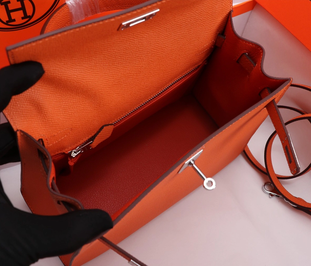 Hermes AAA Quality Handbags For Women SportInspired 5437 - Image 5