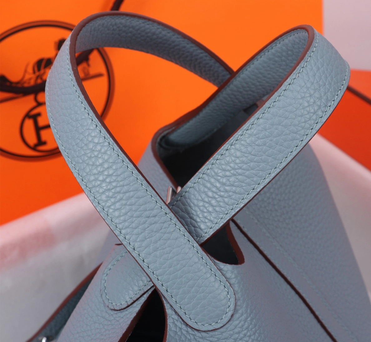 Hermes AAA Quality Handbags For Women WellDesigned 6080 - Image 4