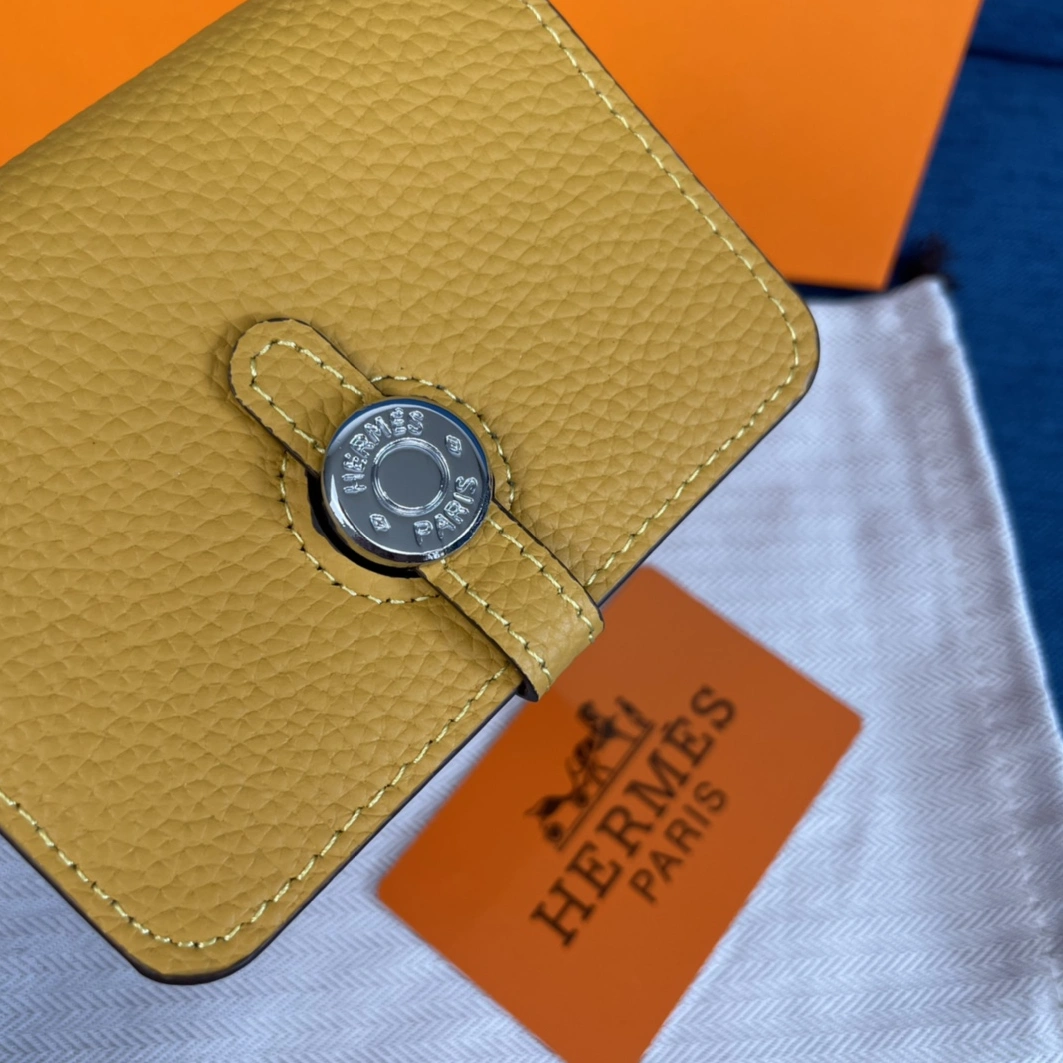 Hermes AAA Quality Wallets For Women Classic 4706 - Image 3