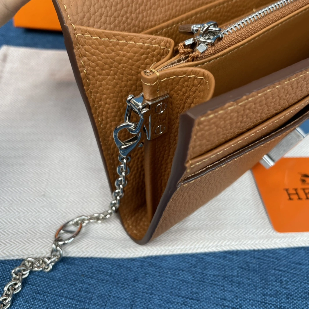Hermes AAA Quality Wallets For Women Elegant 9515 - Image 4