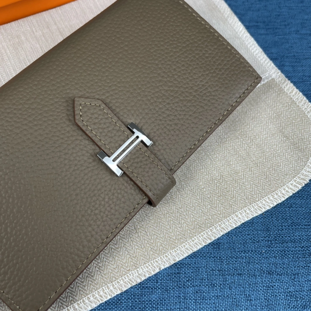 Hermes AAA Quality Wallets For Women ModernLook 4266 - Image 3