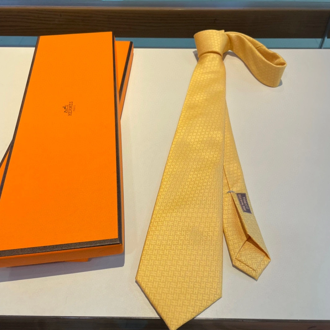 Hermes Necktie For Men Soft 9799 - Image 5
