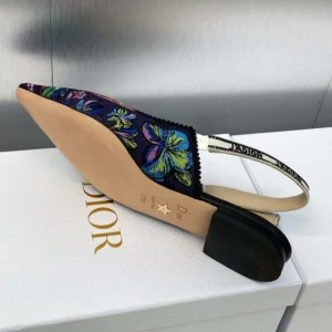 J'Adior Slingback Pumps Women Toile de Jouy Voyage Motif Canvas Multi Blue ModernLook 6590