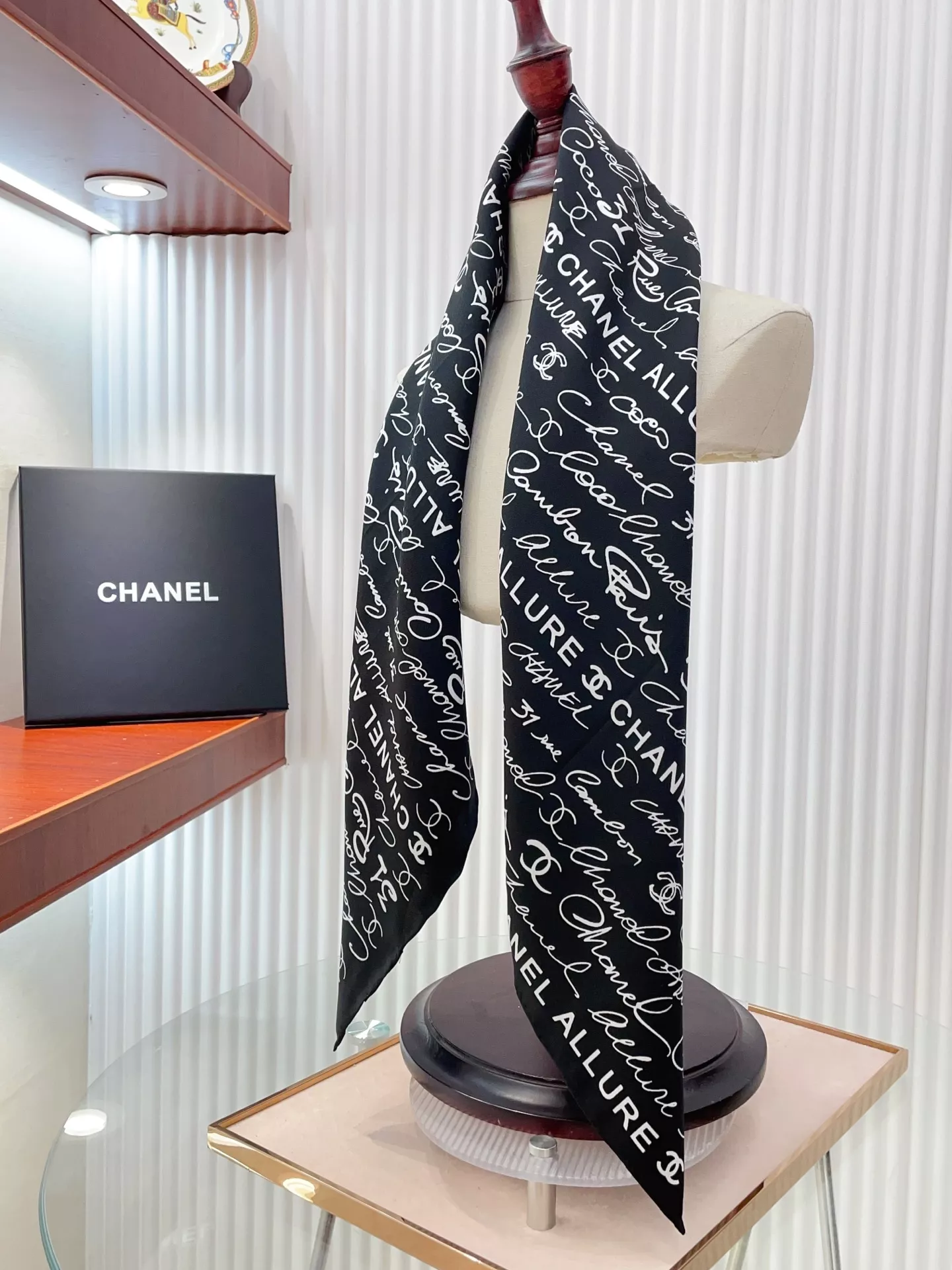 Lightweight 1180 Chanel Silk Squares - Image 5