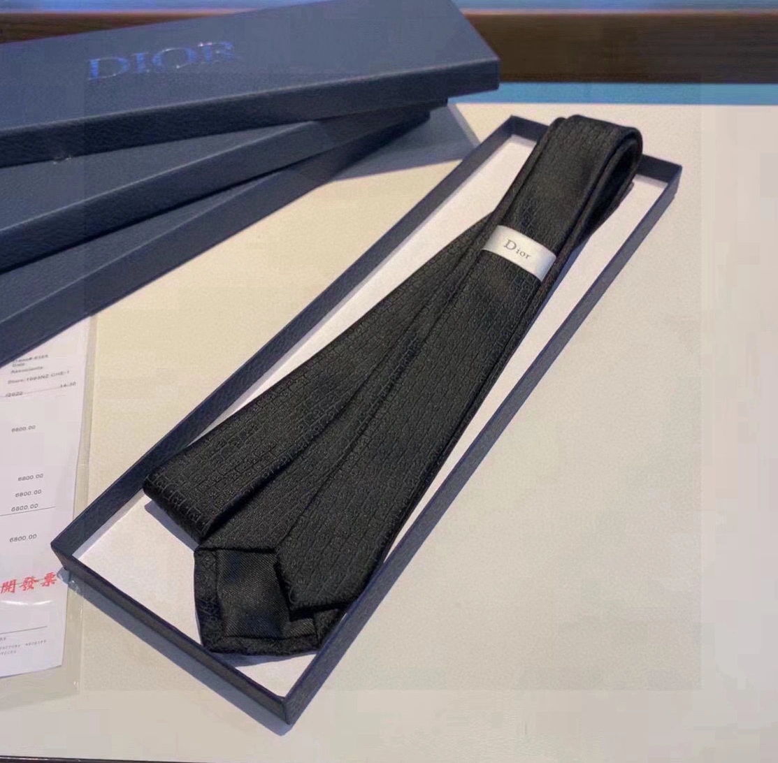 Lightweight 3654 Christian Dior Necktie For Men - Image 7