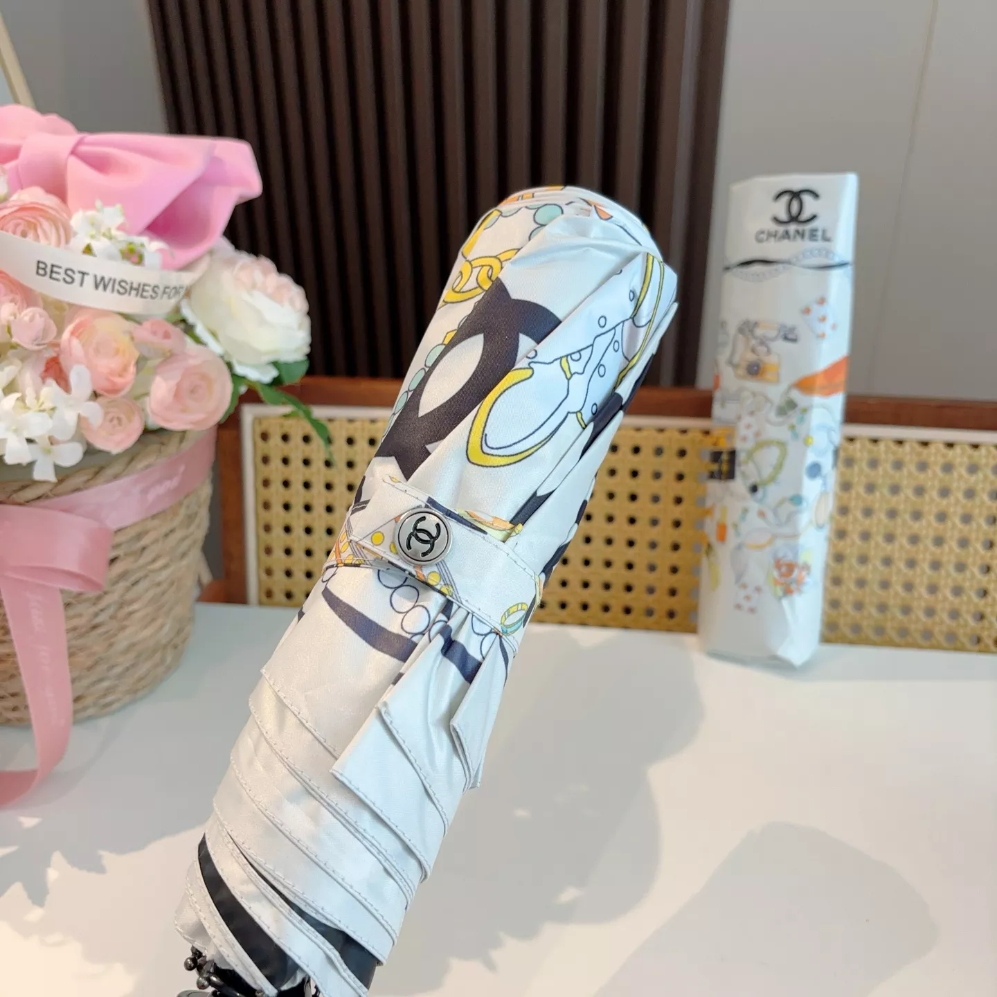 Lightweight 3959 Chanel Umbrellas - Image 5