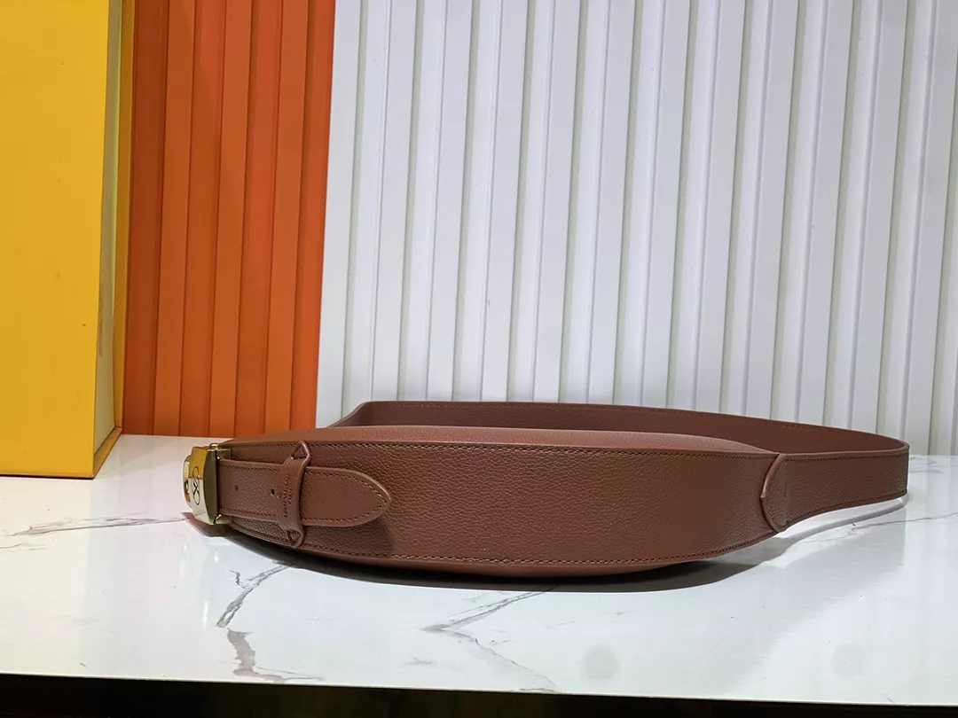 Lightweight 6970 Louis Vuitton AAA Quality Messenger Bags For Women - Image 7