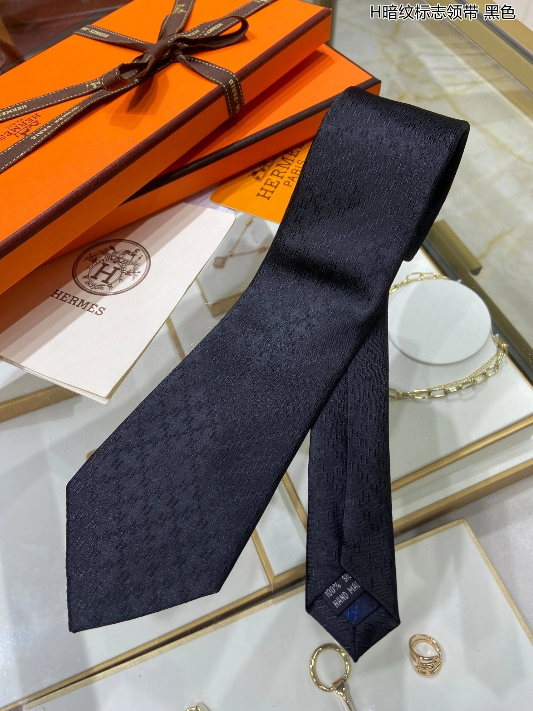 Lightweight 8673 Hermes Necktie For Men