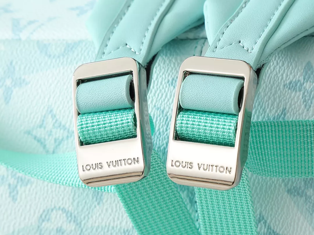 Louis Vuitton AAA Quality Backpacks For Women Unique 9042 - Image 6