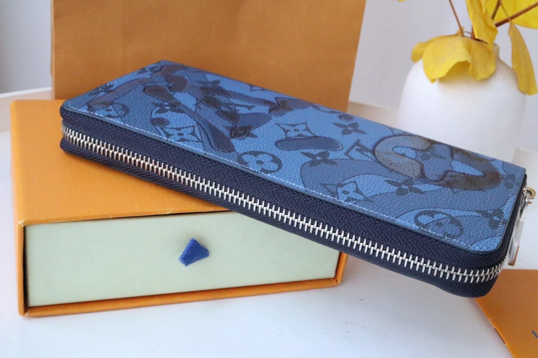 Louis Vuitton AAA Quality Card Case GoAnywhere 7789 - Image 3