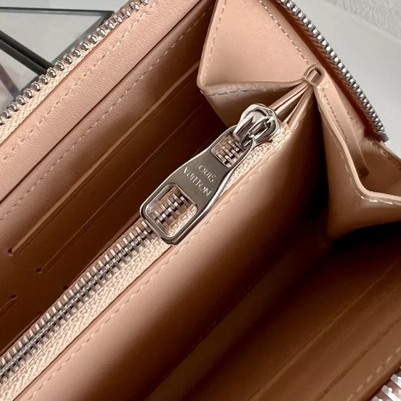 Louis Vuitton AAA Quality Card Case Popular 5786 - Image 7