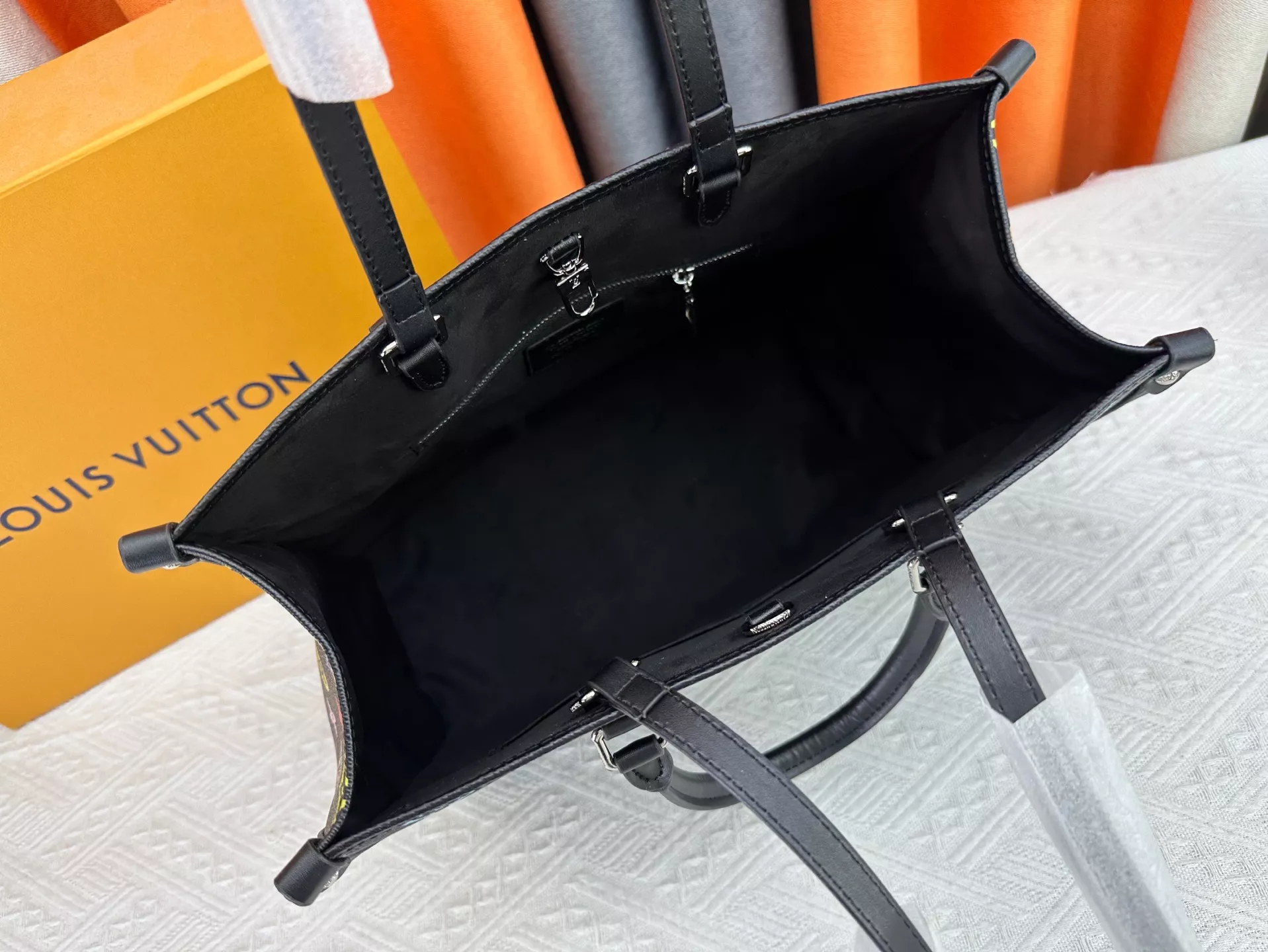 Louis Vuitton AAA Quality Handbags For Women Durable 972 - Image 8