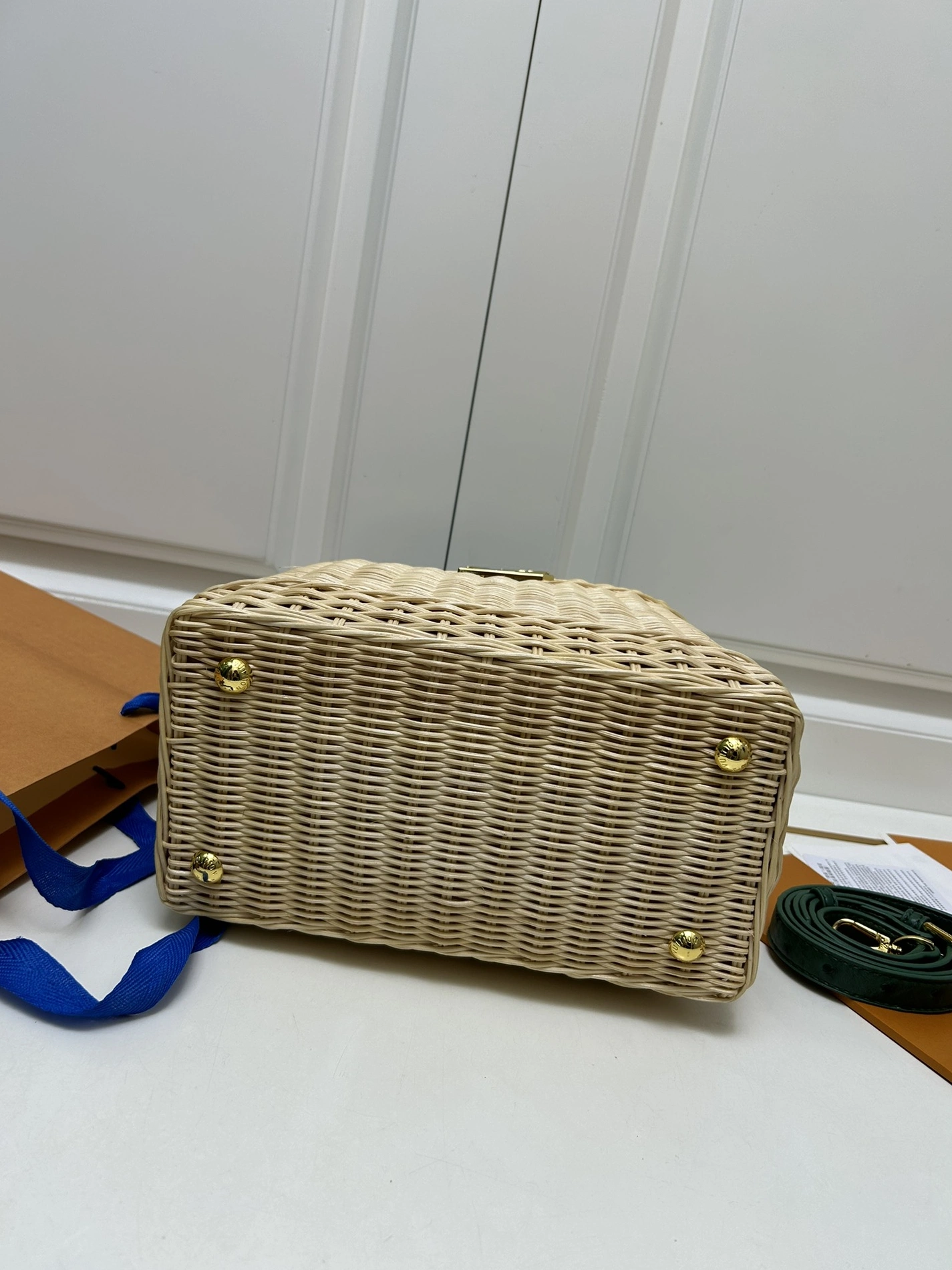 Louis Vuitton AAA Quality Handbags For Women Durable 9765 - Image 7