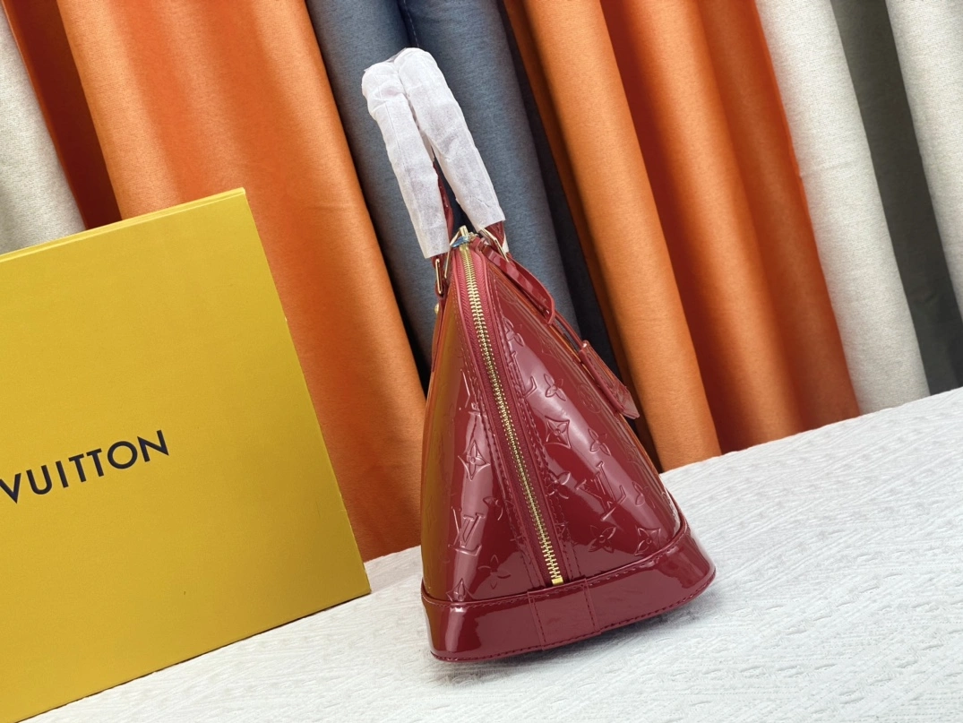 Louis Vuitton AAA Quality Handbags For Women EasyMatch 3116