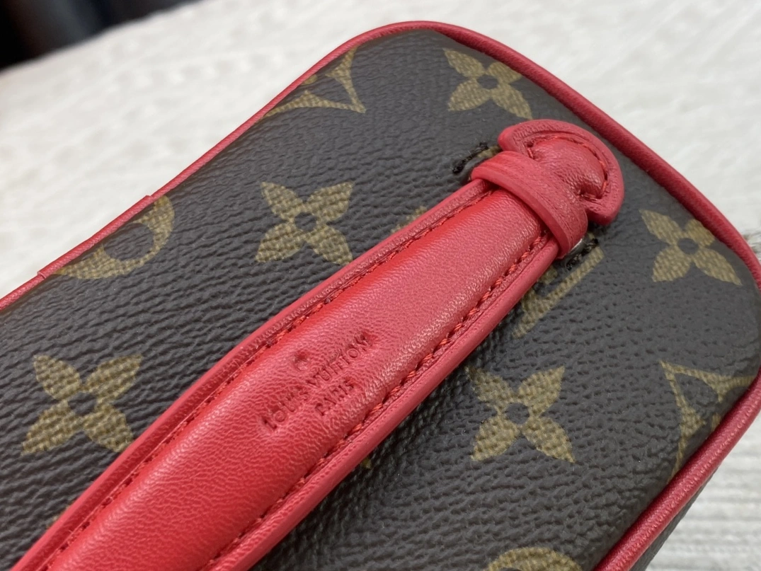 Louis Vuitton AAA Quality Handbags For Women Elegant 7034 - Image 7