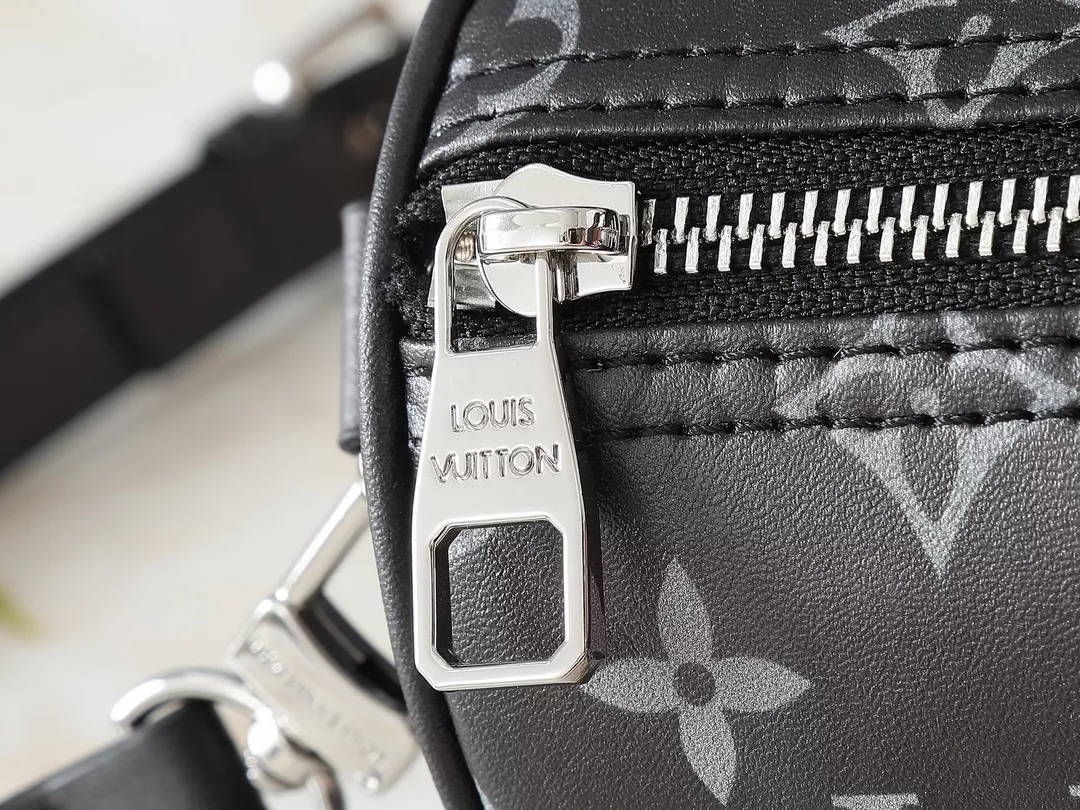 Louis Vuitton AAA Quality Handbags For Women GoodFit 746 - Image 7