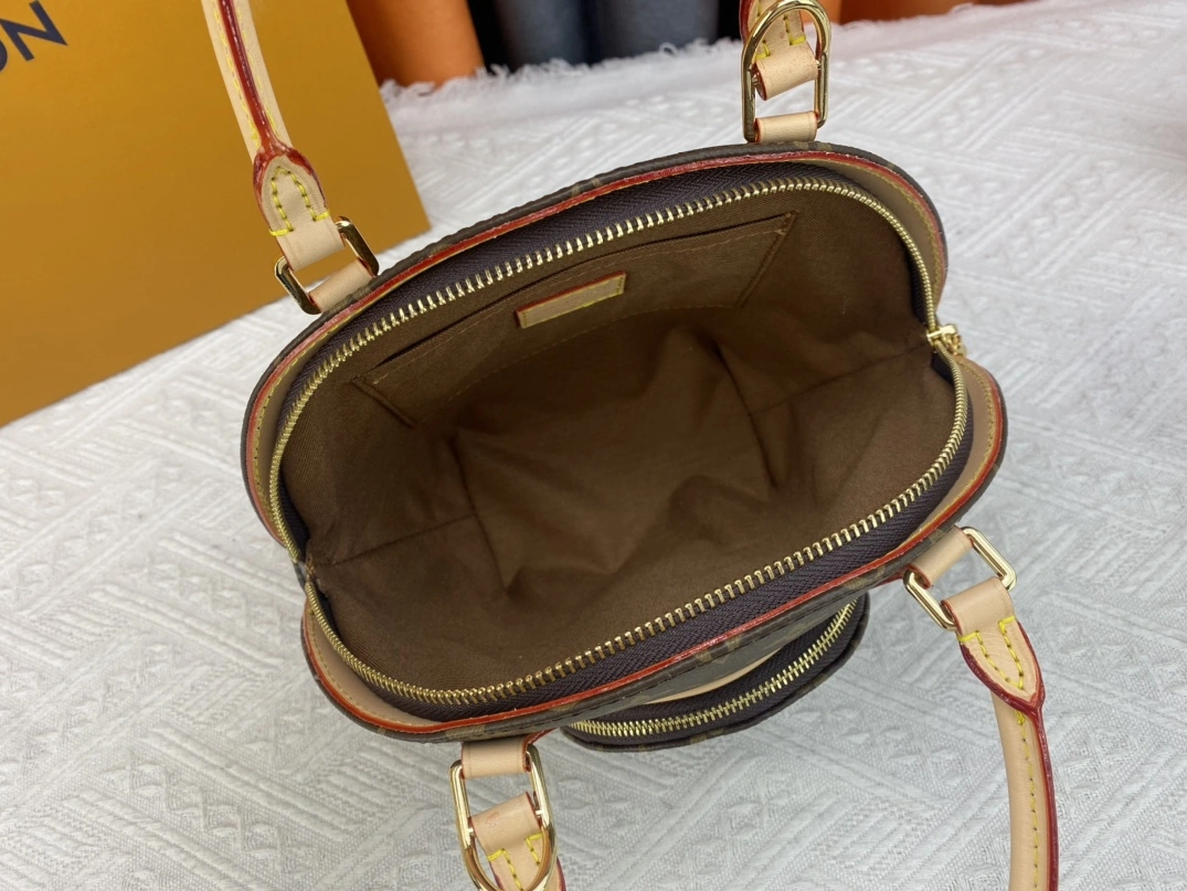 Louis Vuitton AAA Quality Handbags For Women Refined 3995 - Image 8