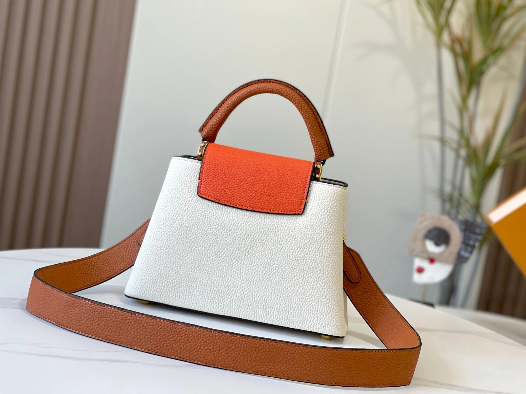 Louis Vuitton AAA Quality Messenger Bags For Women Bold 229