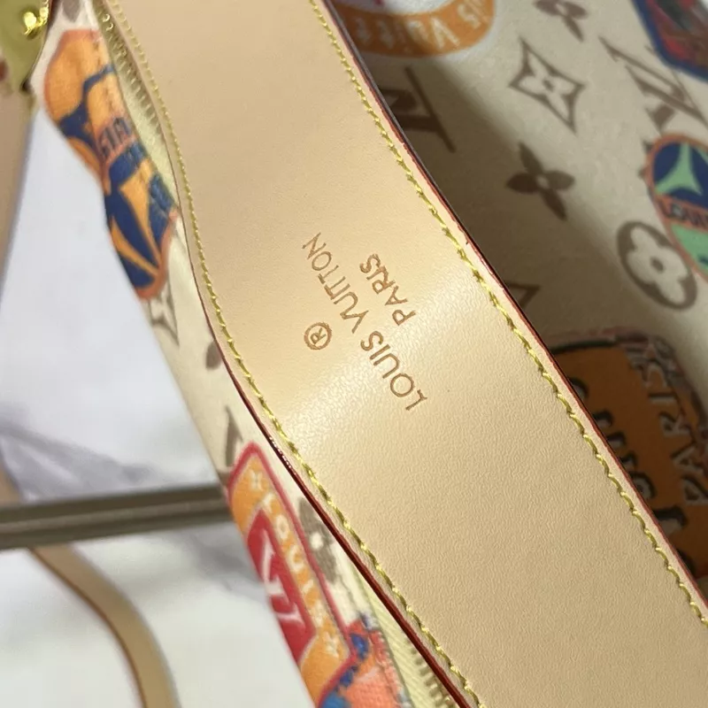 Louis Vuitton AAA Quality Messenger Bags For Women Efficient 8141 - Image 4