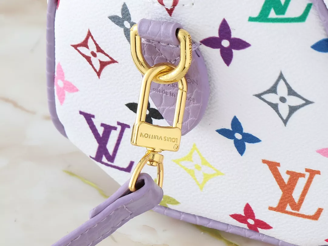 Louis Vuitton AAA Quality Messenger Bags For Women SportInspired 3471 - Image 7