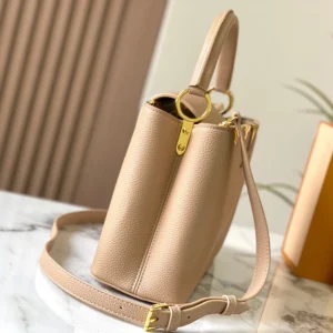 Louis Vuitton AAA Quality Messenger Bags For Women UrbanStyle 9135