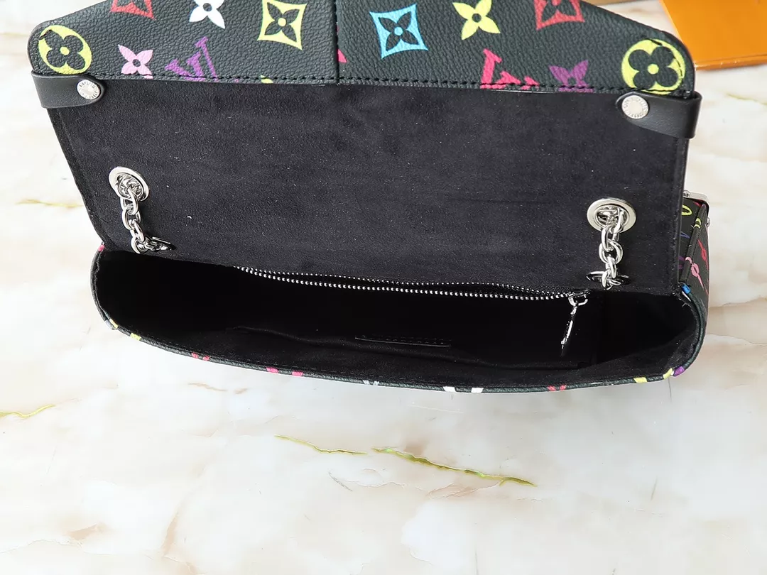 Louis Vuitton AAA Quality Shoulder Bags For Women Fashionable 9656 - Image 8