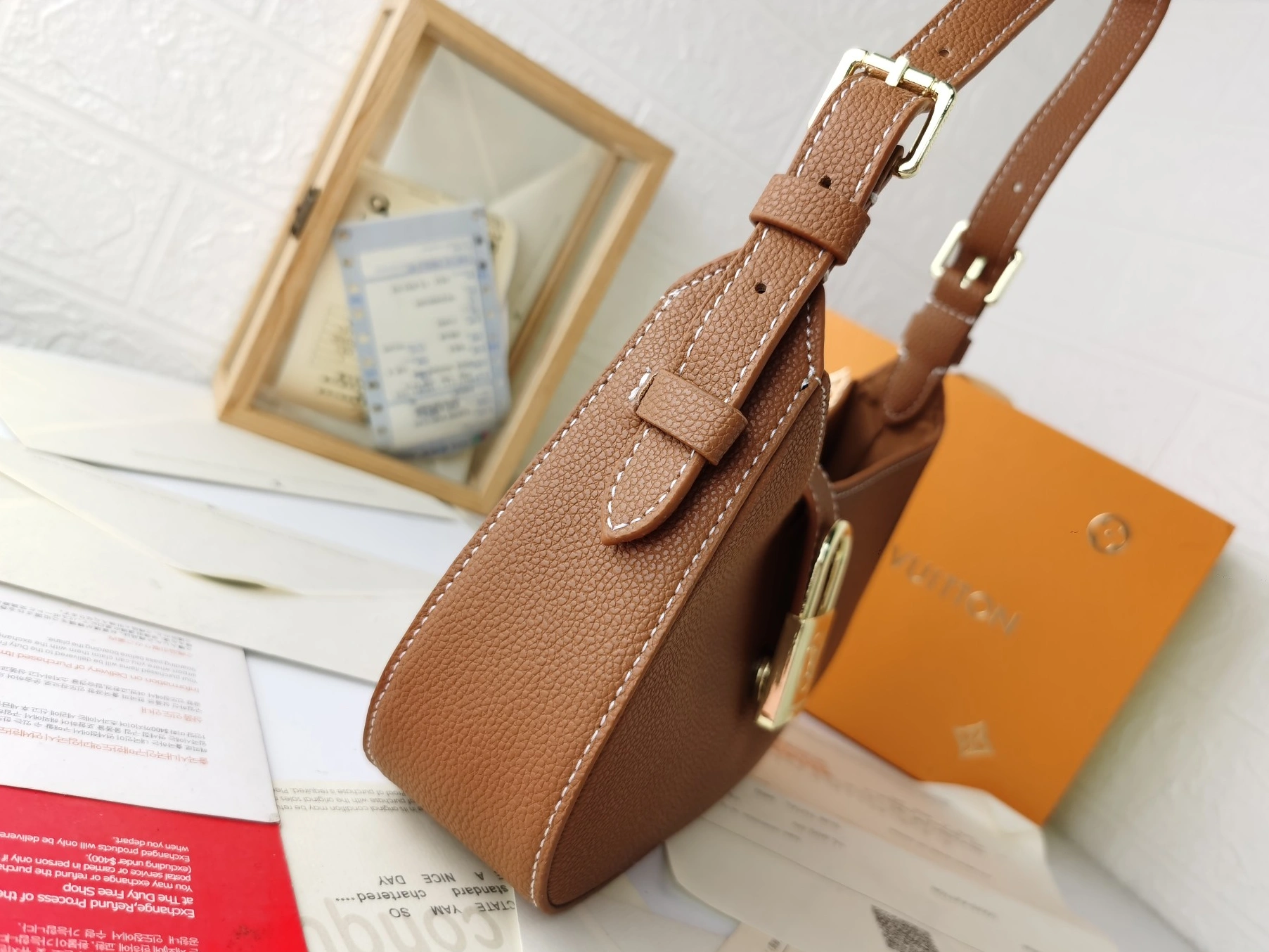 Louis Vuitton AAA Quality Shoulder Bags For Women Lightweight 4757 - Image 6