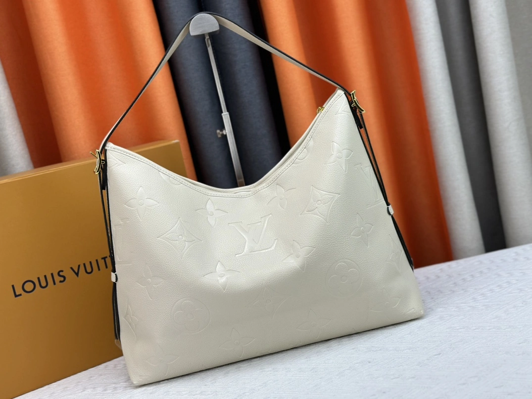 Louis Vuitton AAA Quality Shoulder Bags For Women ModernLook 1735 - Image 4