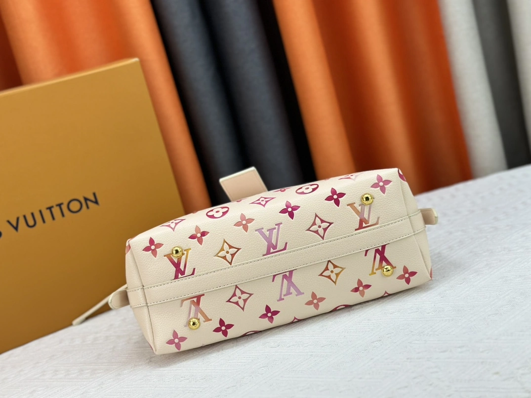 Louis Vuitton AAA Quality Shoulder Bags For Women Resilient 9668 - Image 6