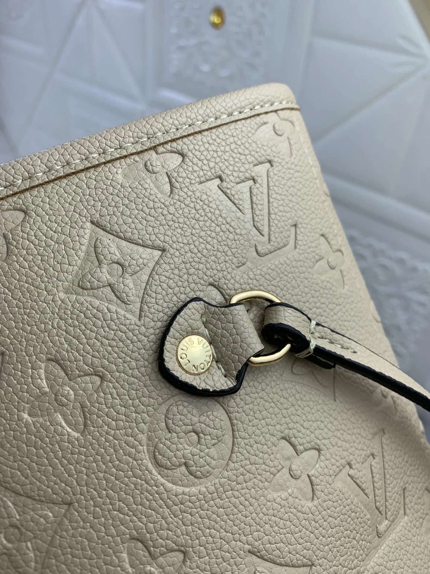 Louis Vuitton AAA Quality Shoulder Bags For Women SmartChoice 2139 - Image 5