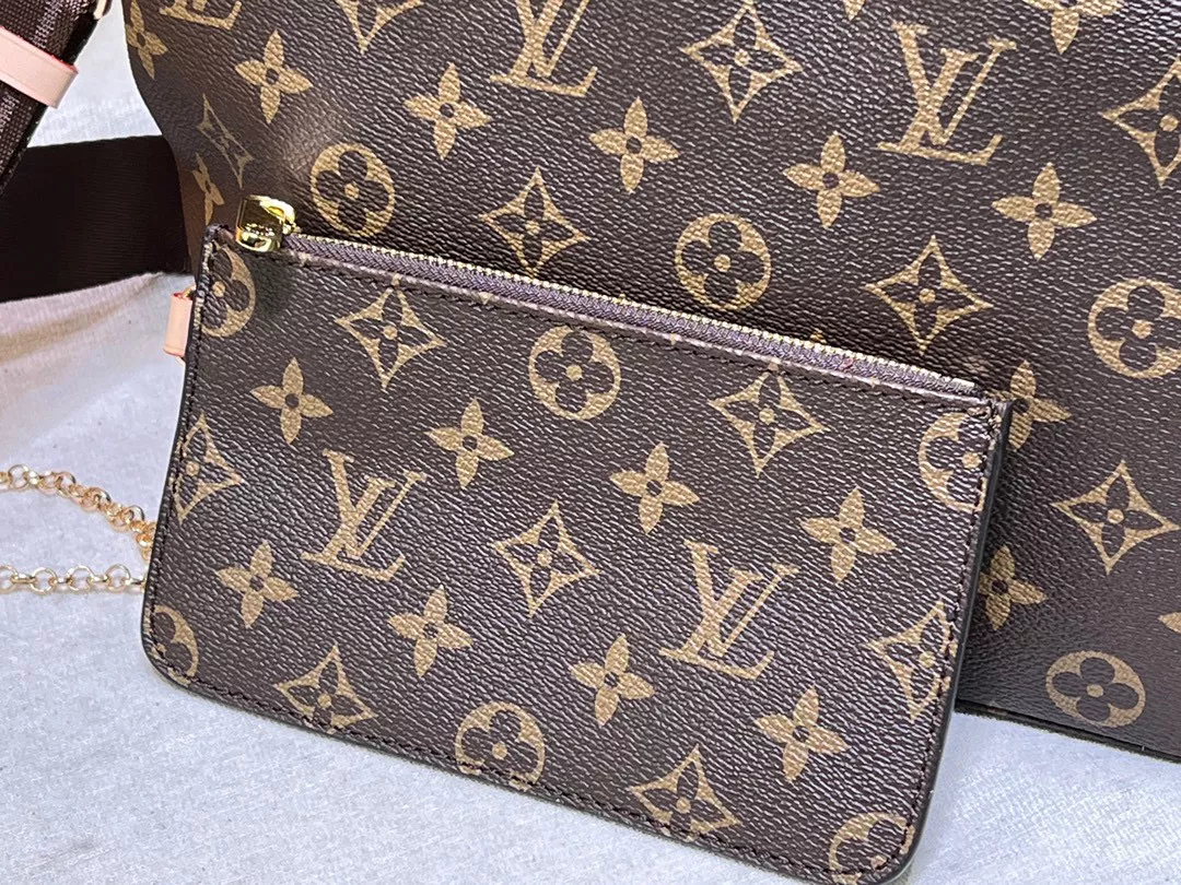 Louis Vuitton AAA Quality Shoulder Bags For Women Sophisticated 1979 - Image 5