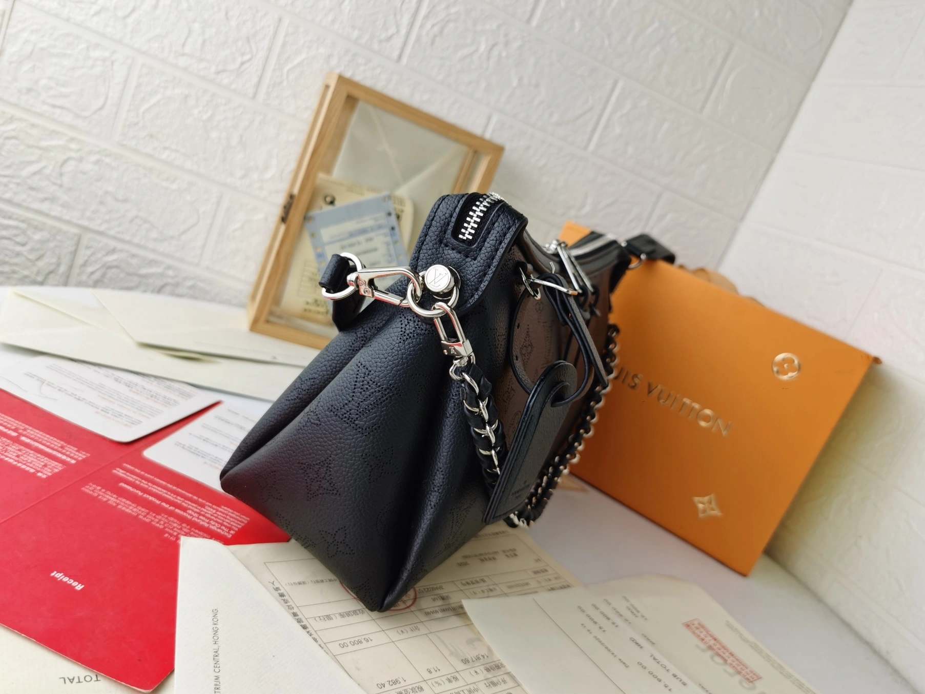 Louis Vuitton AAA Quality Shoulder Bags For Women UrbanStyle 2526 - Image 3