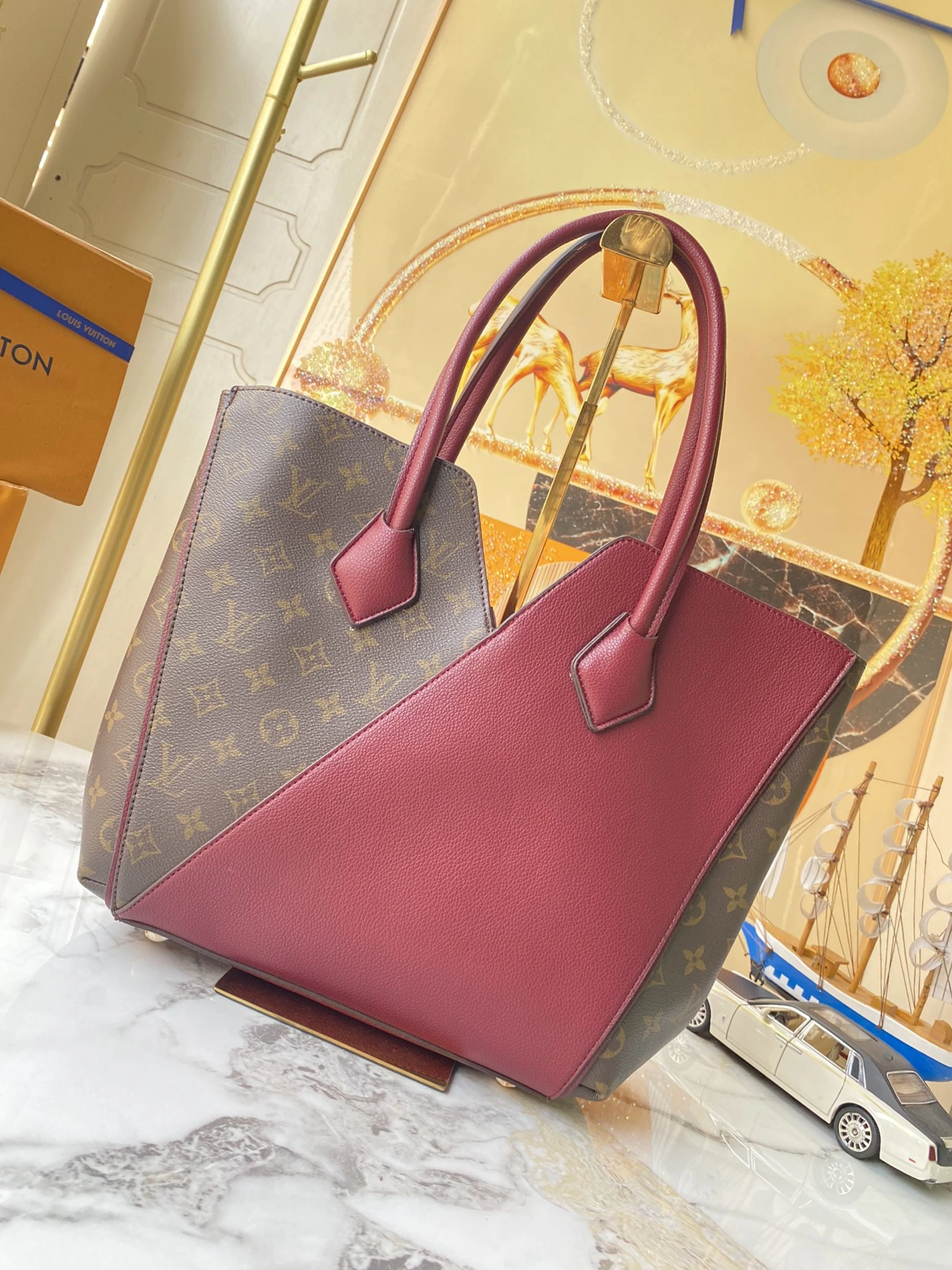 Louis Vuitton AAA Quality Tote-Handbags For Women SportInspired 8937 - Image 3