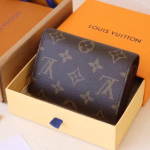 Louis Vuitton AAA Quality Wallets In Brown Functional 8433