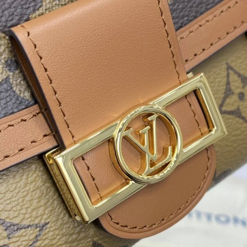 The Dauphi Louis Vuitton Dauphine Compact Wallet - Image 8