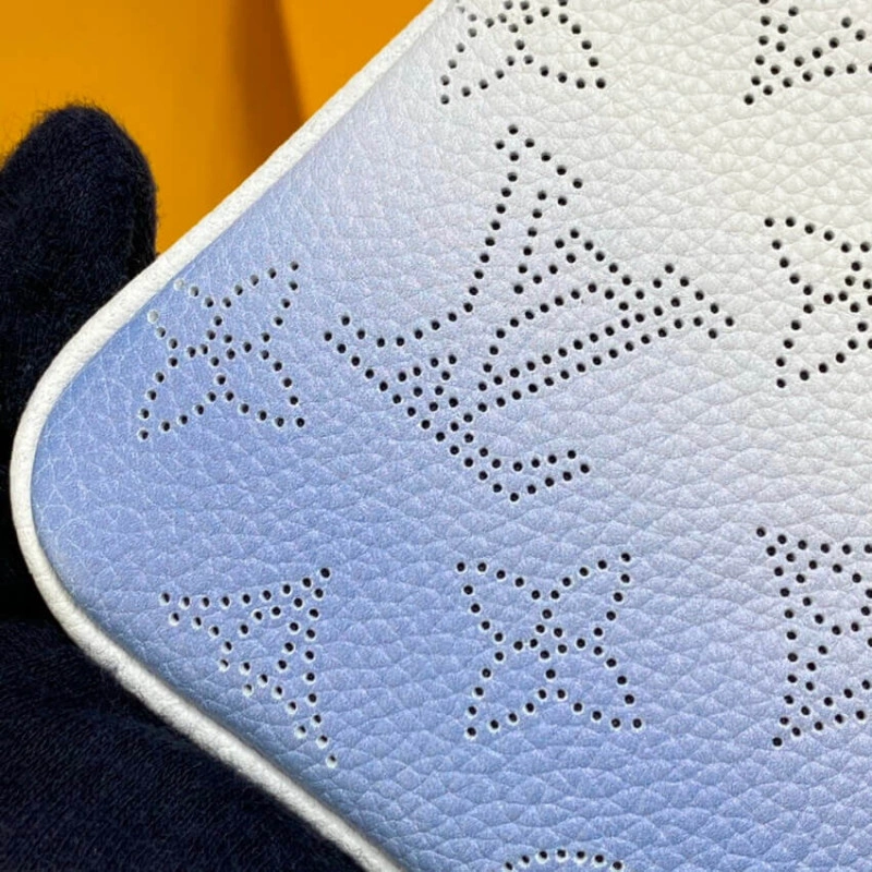 Microfibe Louis Vuitton Key Pouch in Blue Gradient Mahina Perforated Leather - Image 4