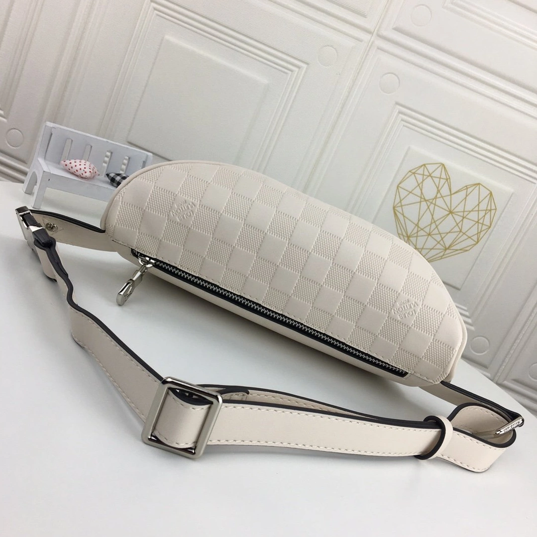 Louis Vuitton LV AAA Man Pockets UrbanStyle 5634 - Image 4