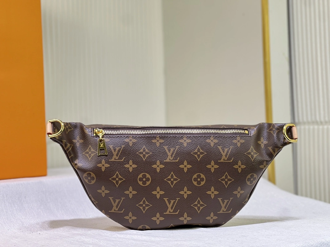 Louis Vuitton LV AAA Quality Belt Bags For Unisex Modern 3148 - Image 5