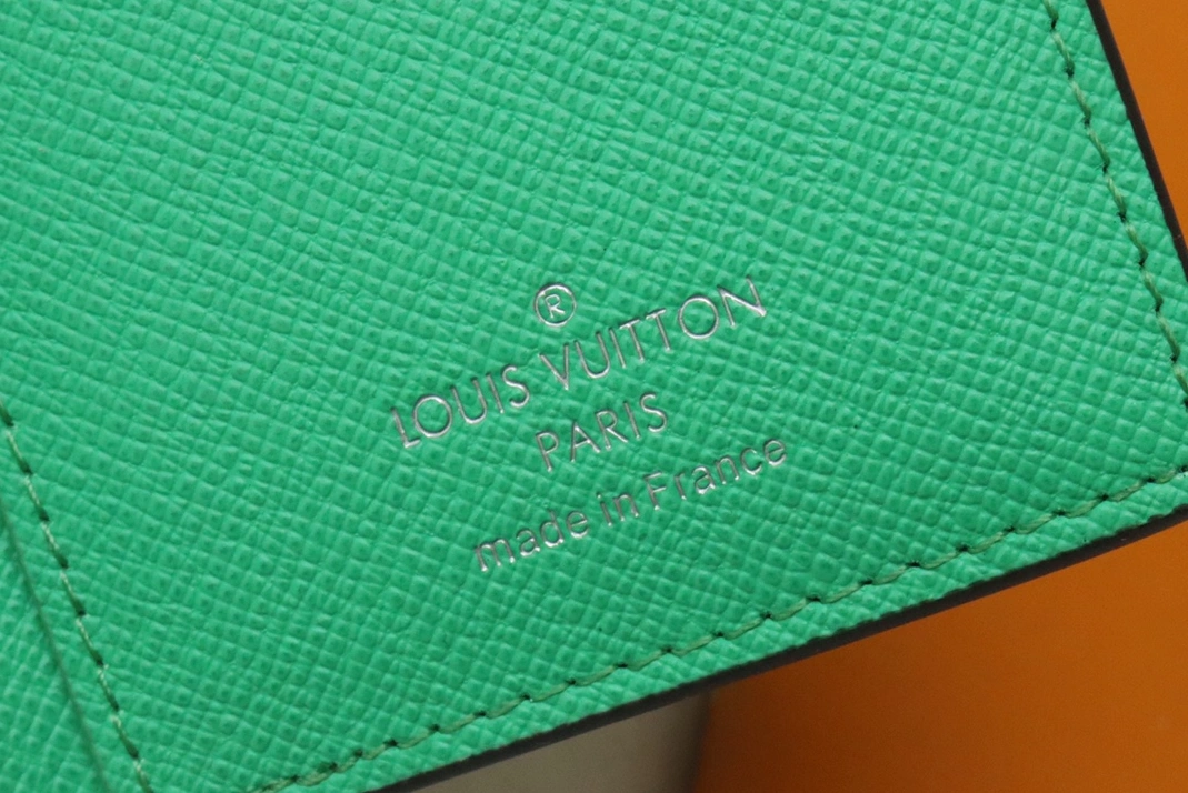 Louis Vuitton LV Card Case Efficient 2278 - Image 4