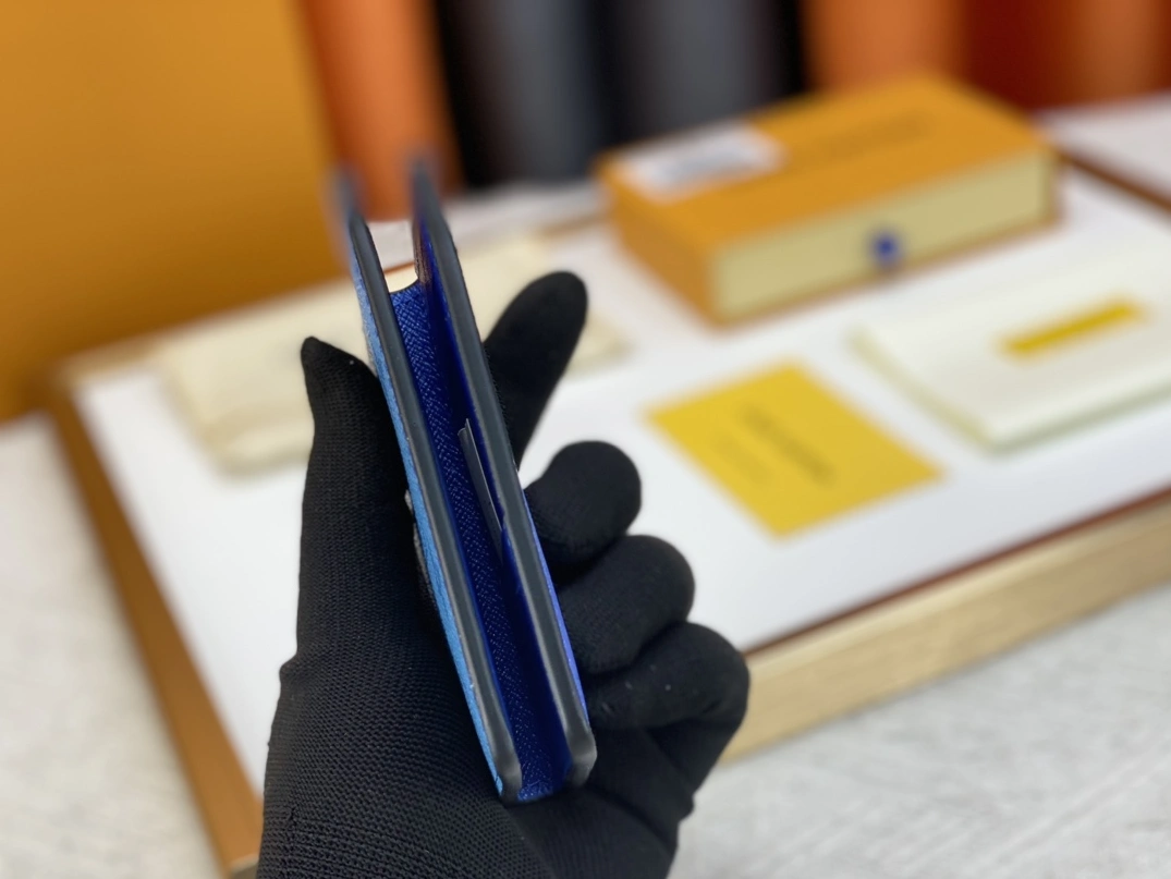 Louis Vuitton LV Card Case For Unisex Fashionable 5772 - Image 3