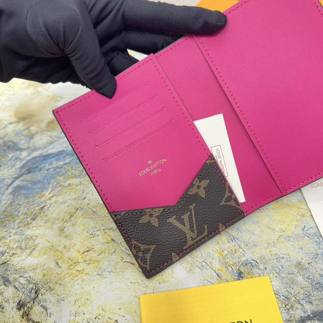 Louis Vuitton LV Card Case For Unisex SportInspired 6455 - Image 6