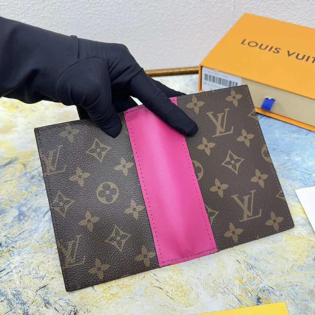 Louis Vuitton LV Card Case For Unisex SportInspired 6455 - Image 7