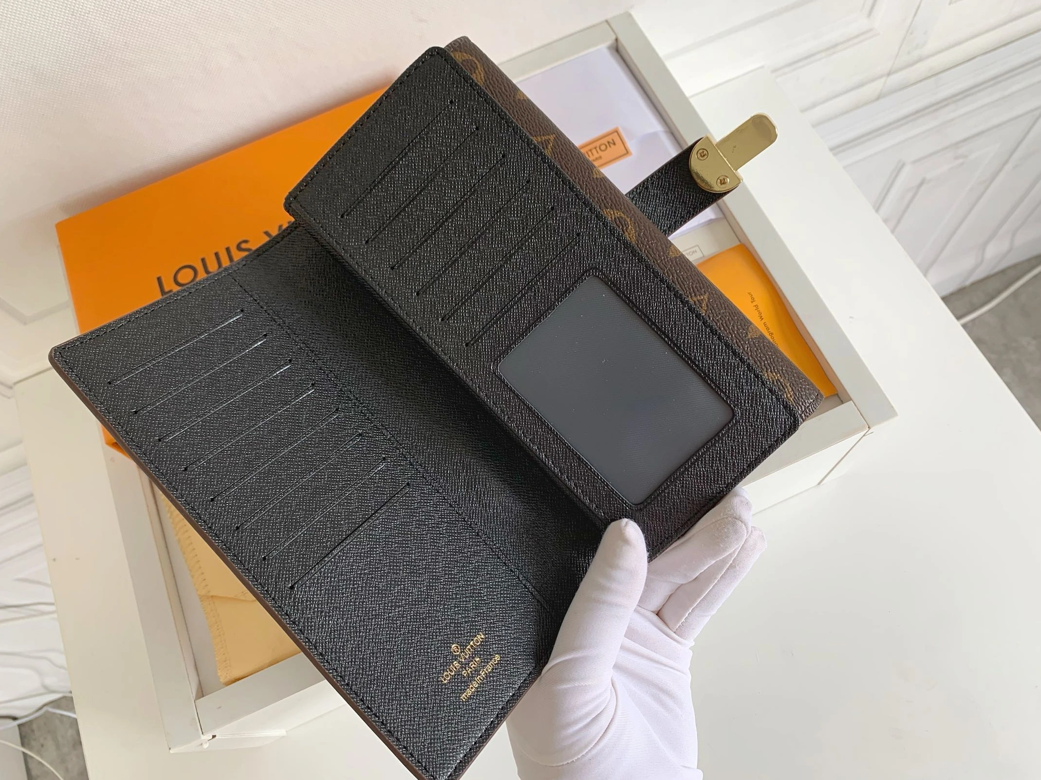 Louis Vuitton LV Card Case For Women StreetReady 7678 - Image 5