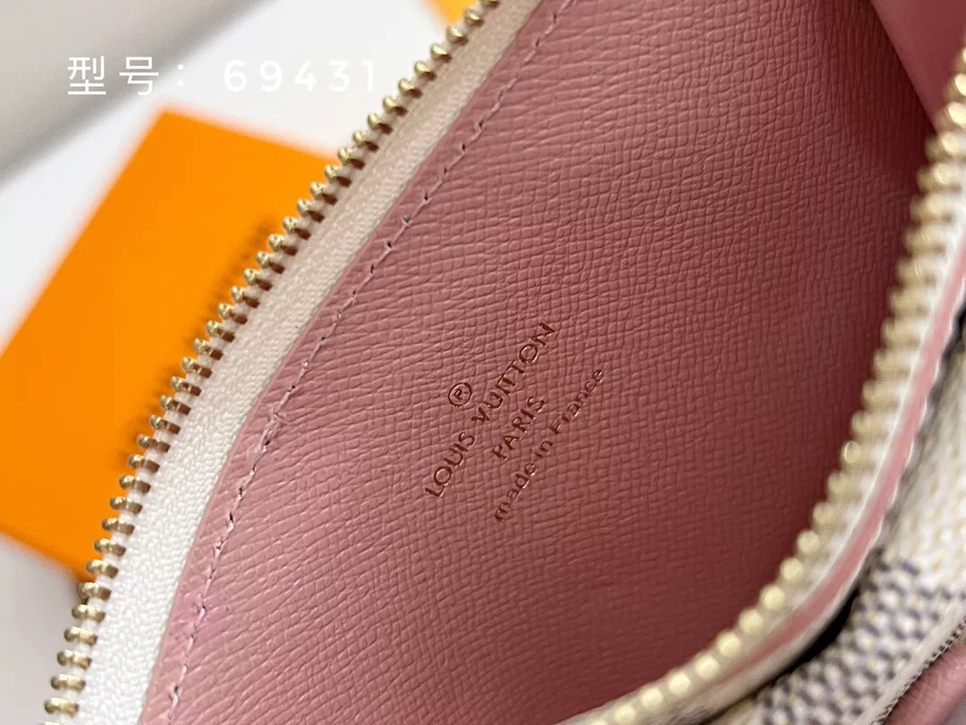 Louis Vuitton LV Card Case UrbanStyle 2790 - Image 6