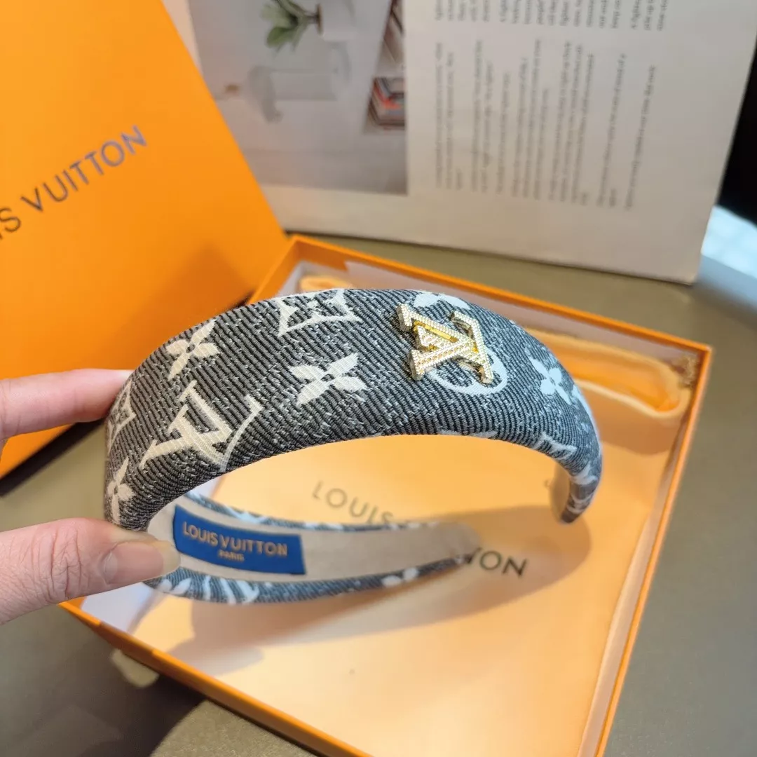 Louis Vuitton LV Headband For Women Durable 1038 - Image 7