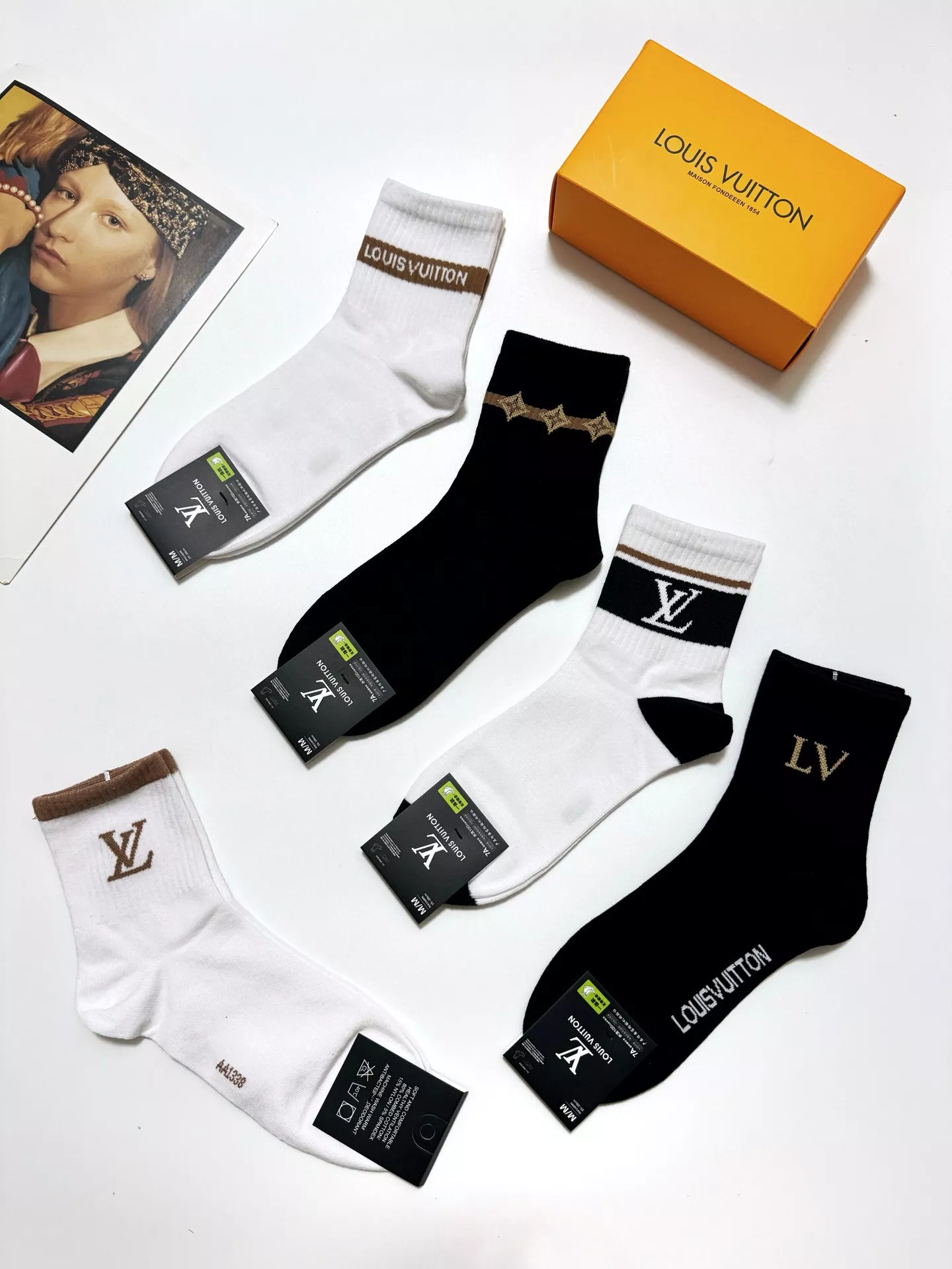 Louis Vuitton LV Socks EasyMatch 4335 - Image 5